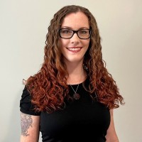 McKenzie SewOn Employee Jenn Crum's profile photo