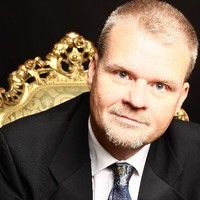 Björn Ströberg Email