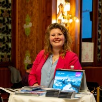 Martine Klooster Email
