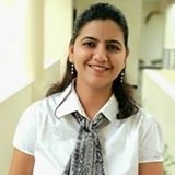 Email e telefono di Namita Koria