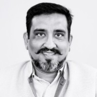 Khalid Hakim Email & Phone Number