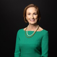 DHR International Employee Caroline Edwards's profile photo