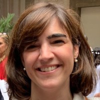Marta Puigdueta Email