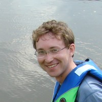 Marcin Krzywoń Email