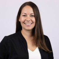 Amanda Izquierdo Email & Phone Number