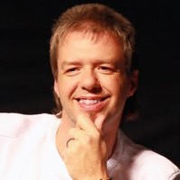 Reto Fehr Email