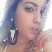 Positioning Employee Thayna Cristine's profile photo