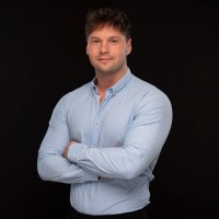 Kai Lundseng Email & Phone Number