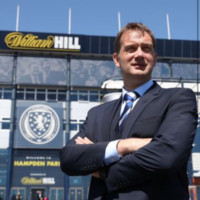 Email e telefono di Ian Maxwell