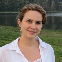 Host Wise | Property Management Employee Aline Galindo Nunes's profile photo