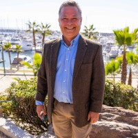 Dialight Employee Oscar M.'s profile photo