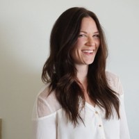 Jennifer Connolly Email & Phone Number