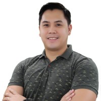 Southend Pharmacy Employee Roland de Leon's profile photo
