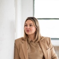 Eureka Employee Julie Tremblay's profile photo
