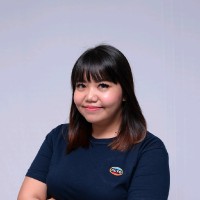 Putri D Email
