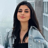 Link Product Solutions Employee Saba Panahjou's profile photo