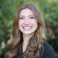 Julia Vanis Email & Phone Number