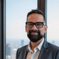 Chris Das Email & Phone Number