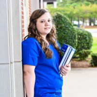 Linzi Wooten Email & Phone Number