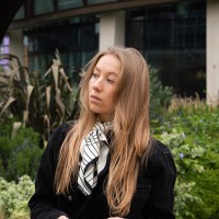 Niamh Barber Email