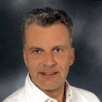 Marco Schmidt Email