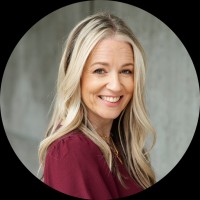Kerryn Lyons Email & Phone Number