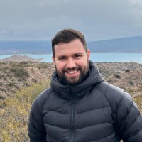 E-mail e número de telefone de Felipe Foppa