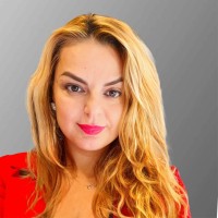 Elona Lopari