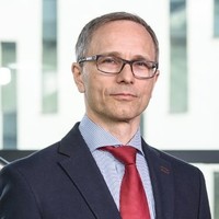 Georg Casari Email