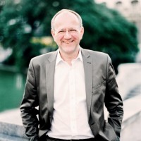 Matthias Naske Email