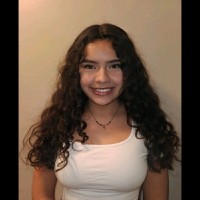 Elvi Arias Email
