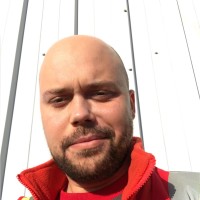 Radoslaw Kujacz Email