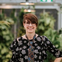 Petra Benach Email