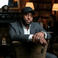 Stephen Thomas
