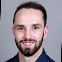 Julian Behrens Email
