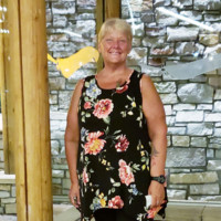 Burrell Colour Imaging Employee Jeanette Unland's profile photo