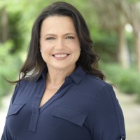 LM Genuine Solutions Employee Lisa Martinez's profile photo