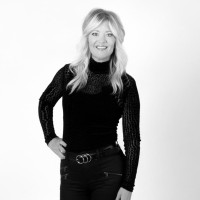 Redken 5th Avenue N.Y.C. LLC Employee Autumn Bourek's profile photo