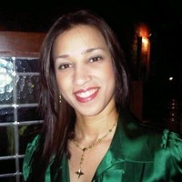 Claudia Navarro Email