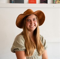 Sarah Newberry Email & Phone Number