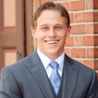 Charles Schwab Employee Ryan Devine's profile photo