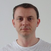 Dominik Mostowiec Email