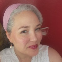 Lezli Goodwin Email & Phone Number