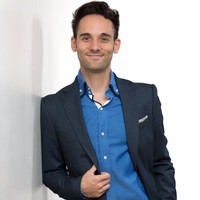 Jorge Flores Email