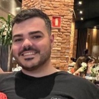 Leonardo Resende Email