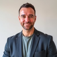Max Barnett Email
