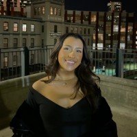 Amelia Henderson Email & Phone Number