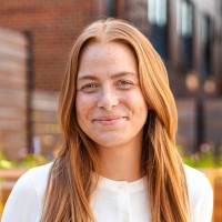 TREIZE Employee Valérie Smith's profile photo