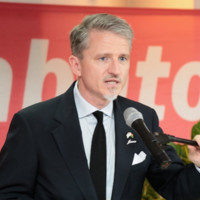 Tom Outlaw Email & Phone Number