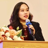 International Economics Consulting Ltd Employee Phuong Tong's profile photo